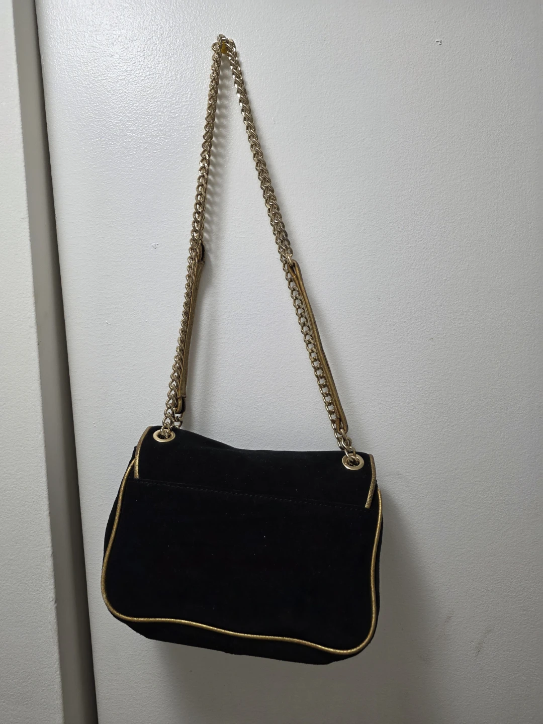 Authentic Michael Kors Black Suede Chain Shoulder Bag - photo 3