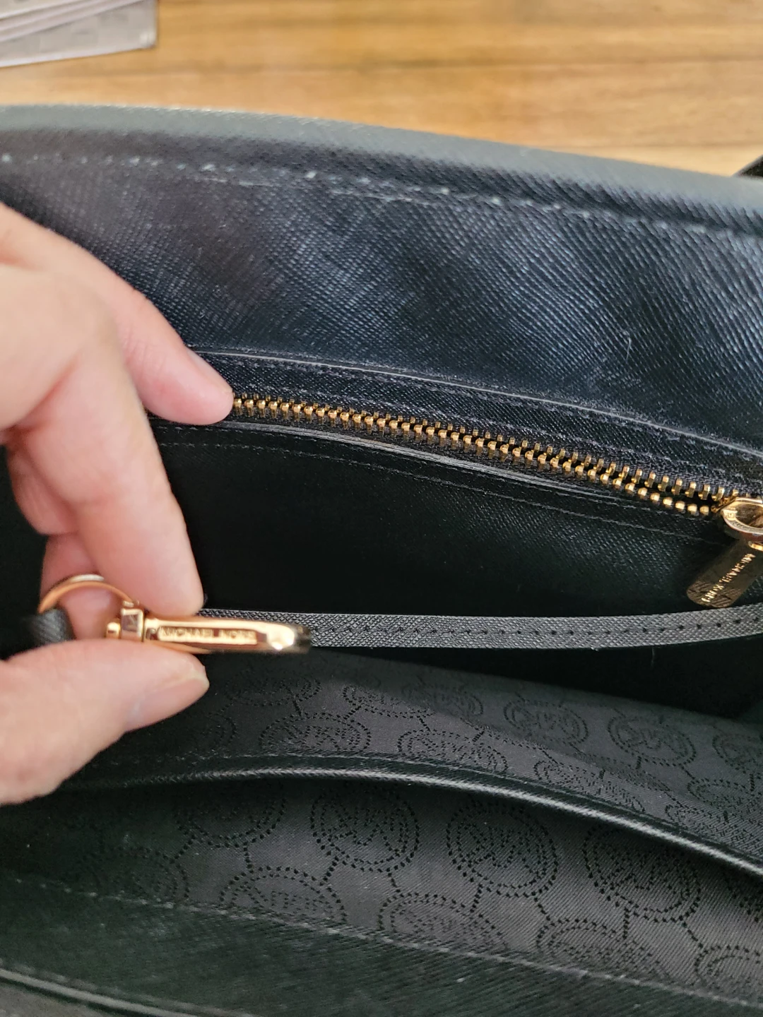 Michael Kors Tote Bag - Black - photo 2