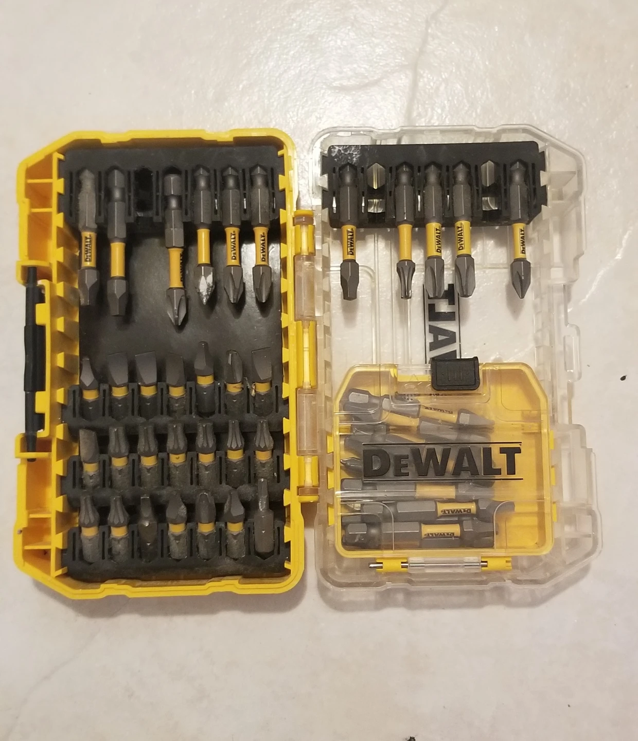 DeWalt Screwdriver Bit Set with Case - photo 3