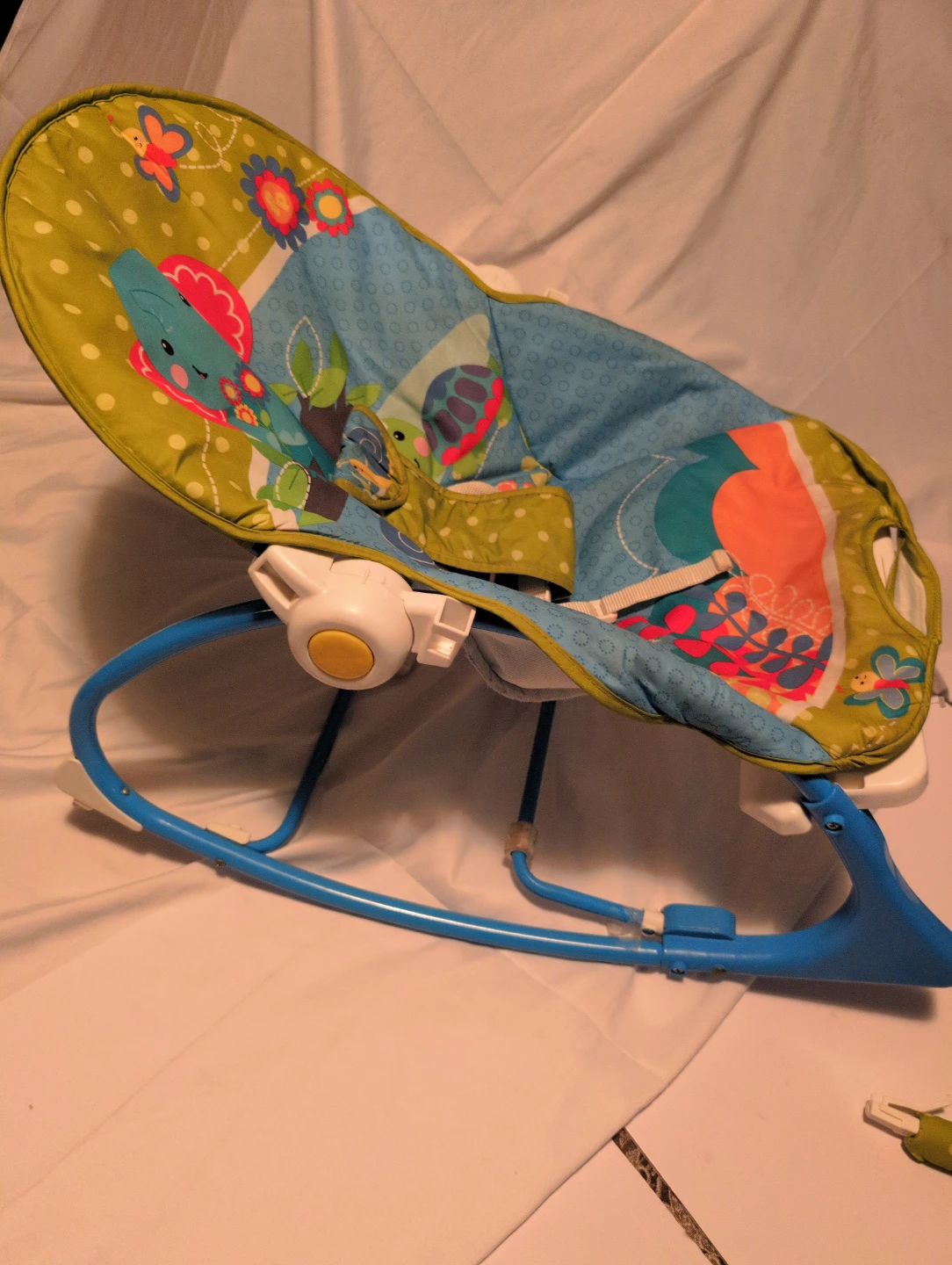 Fisher-Price Baby Bouncer Seat with Toy Bar - photo 5