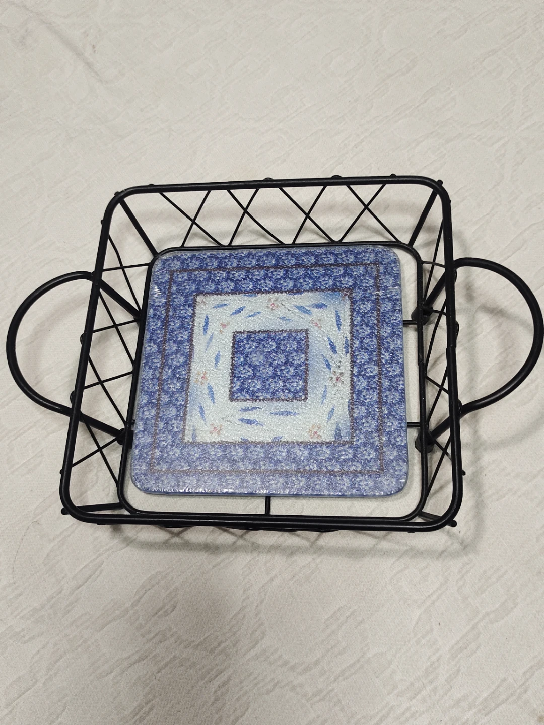Decorative Glass Cutting Board with Wire Basket
