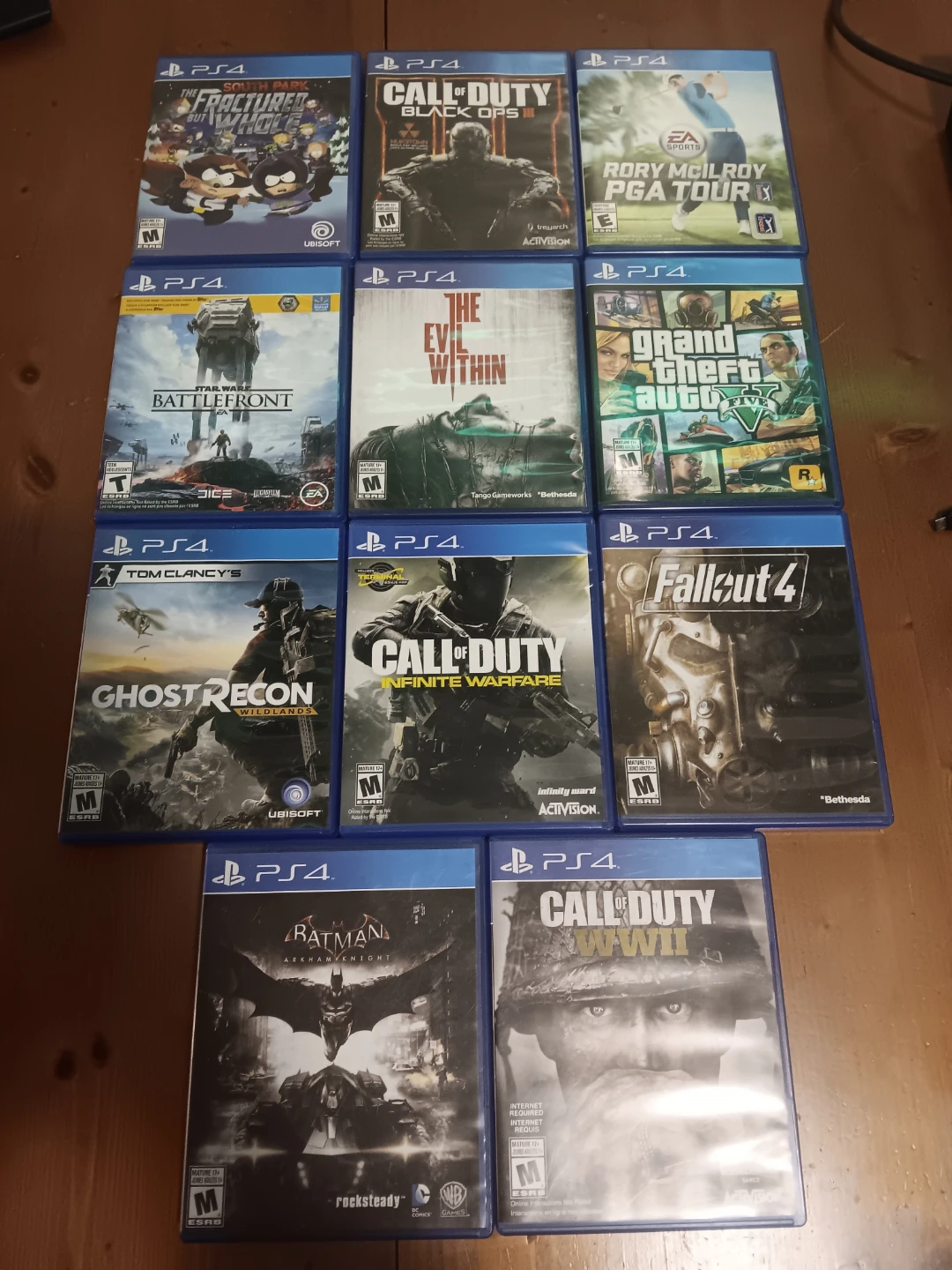 PlayStation 4 Console with 9 Games and 2 Controllers - photo 3