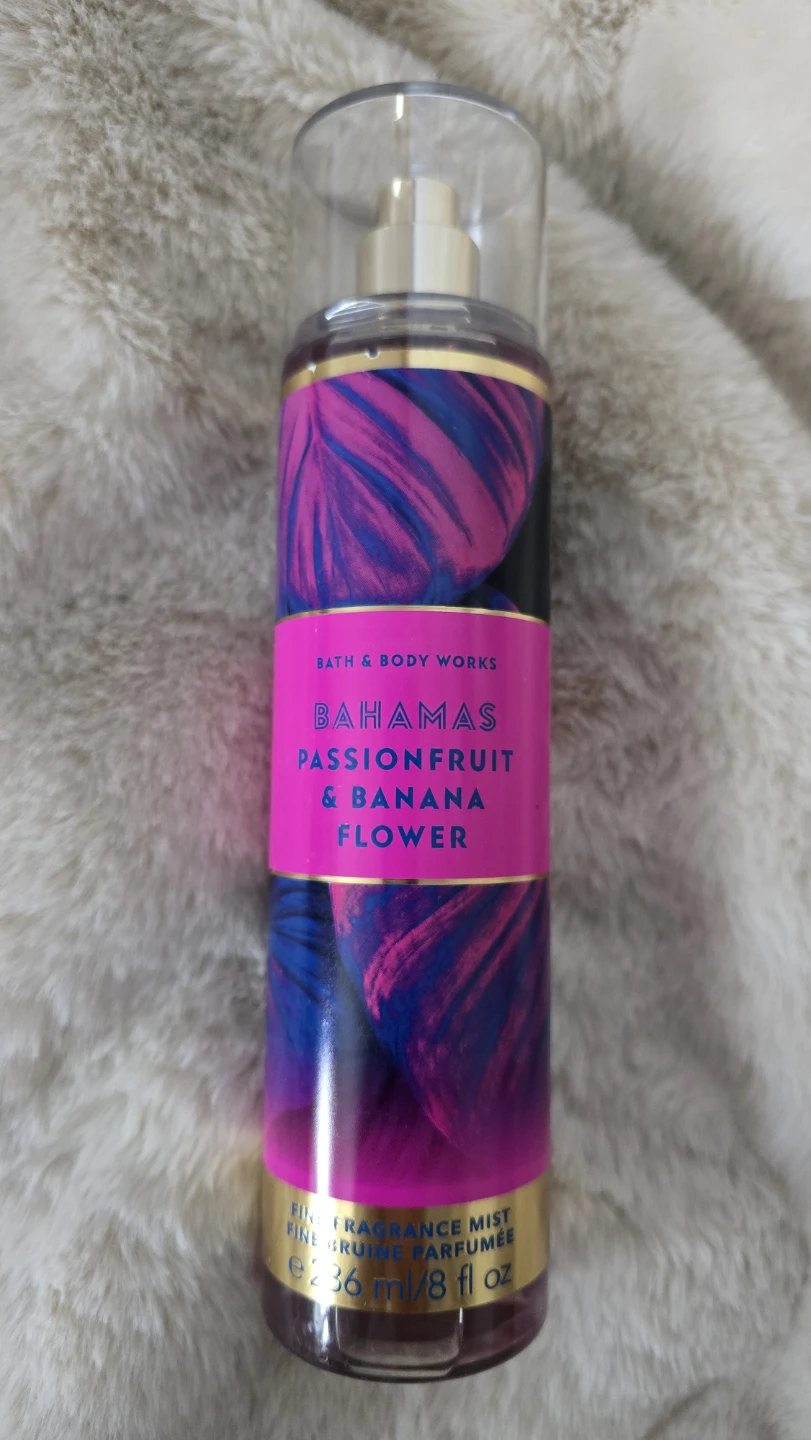 Bath & Body Works Bahamas Passionfruit & Banana Flower