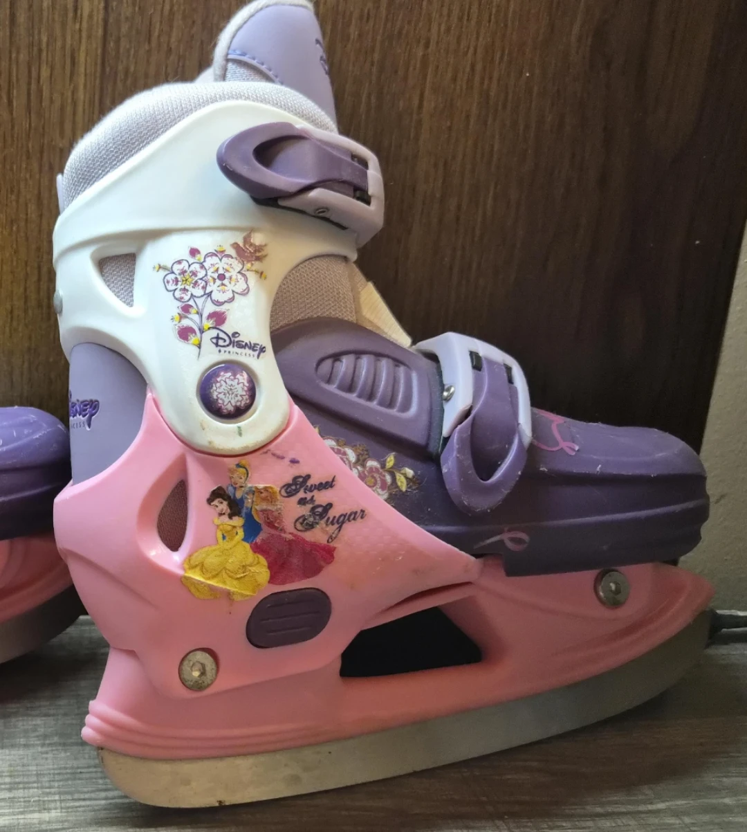 Disney Princess Ice Skates J13-2.5
