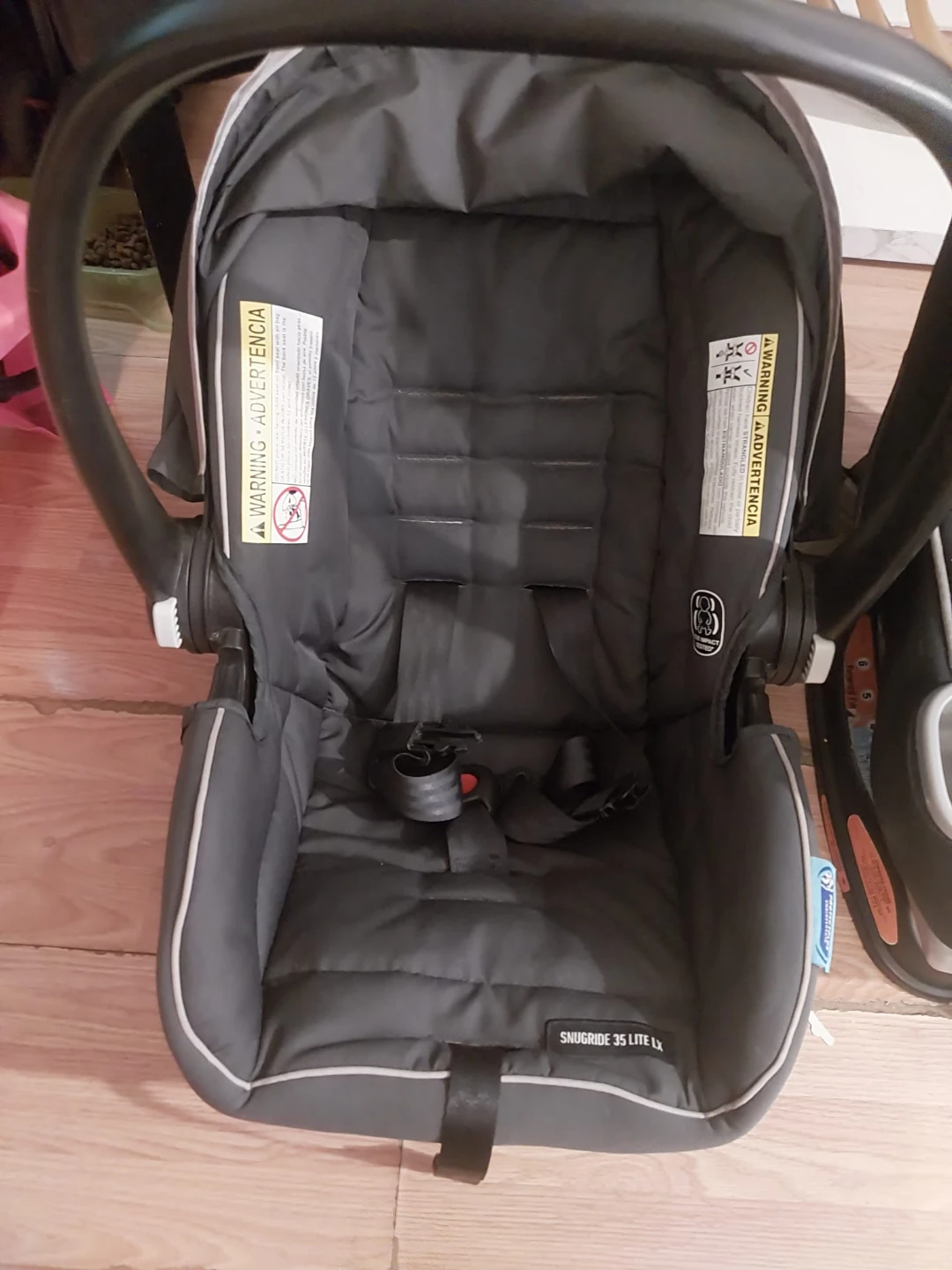 Graco SnugRide 35 Lite LX Infant Car Seat - photo 4