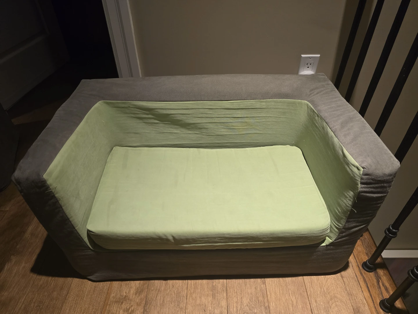 Monte Design Children's Cubino Loveseat and Chair - photo 2