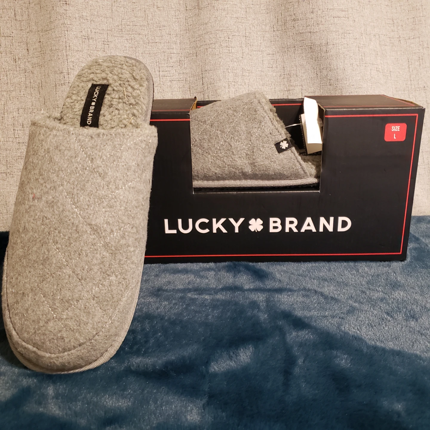 Lucky Brand Men's Grey Memory Foam Slippers - Size L