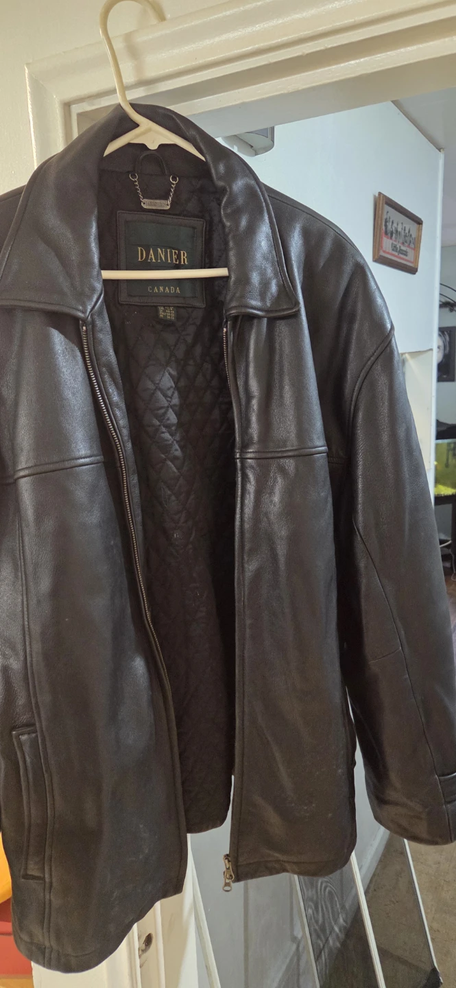 Men's Danier leather jacket