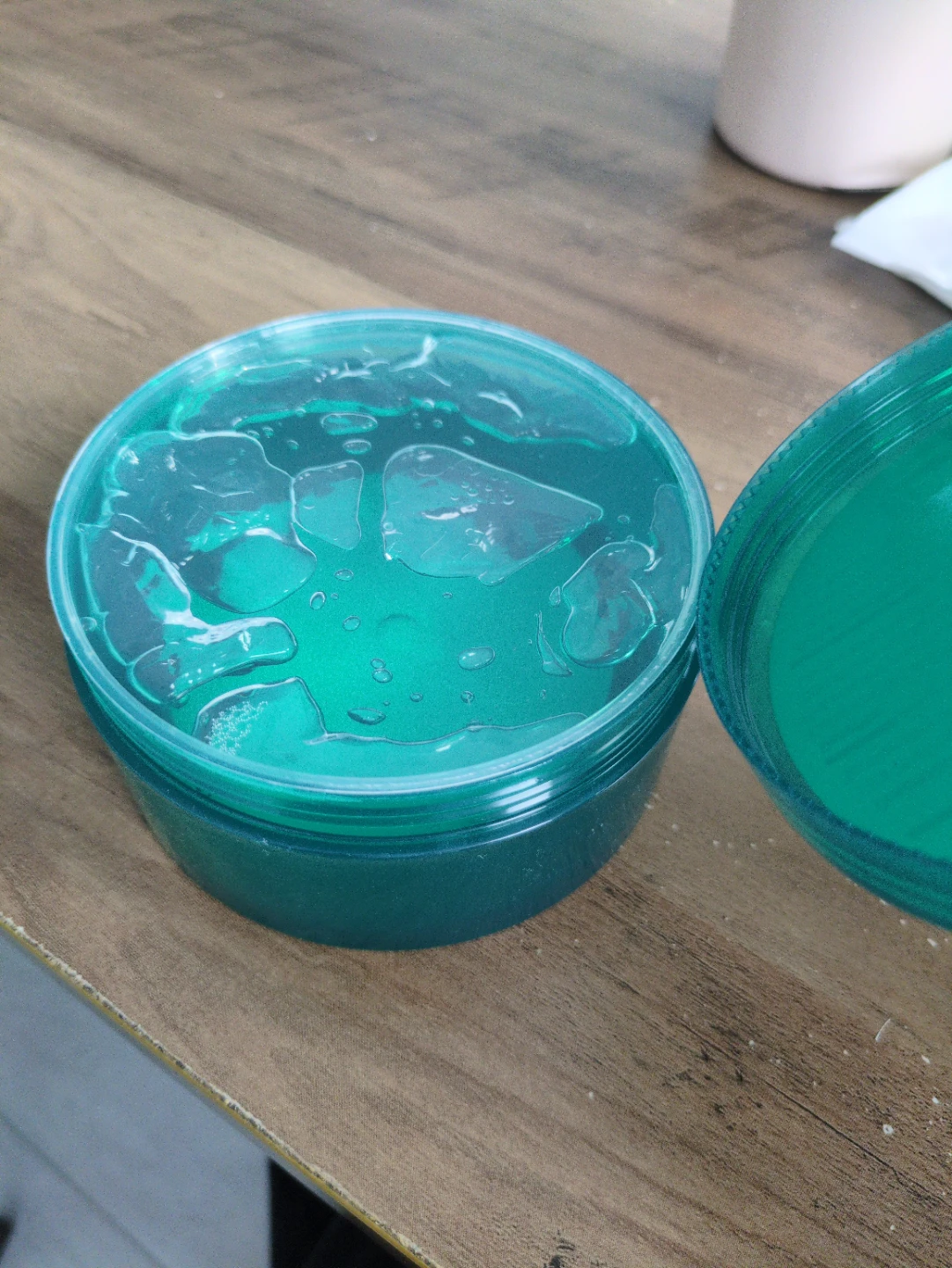 NEW Foodaholic CICA Soothing Gel 300 ml - photo 3