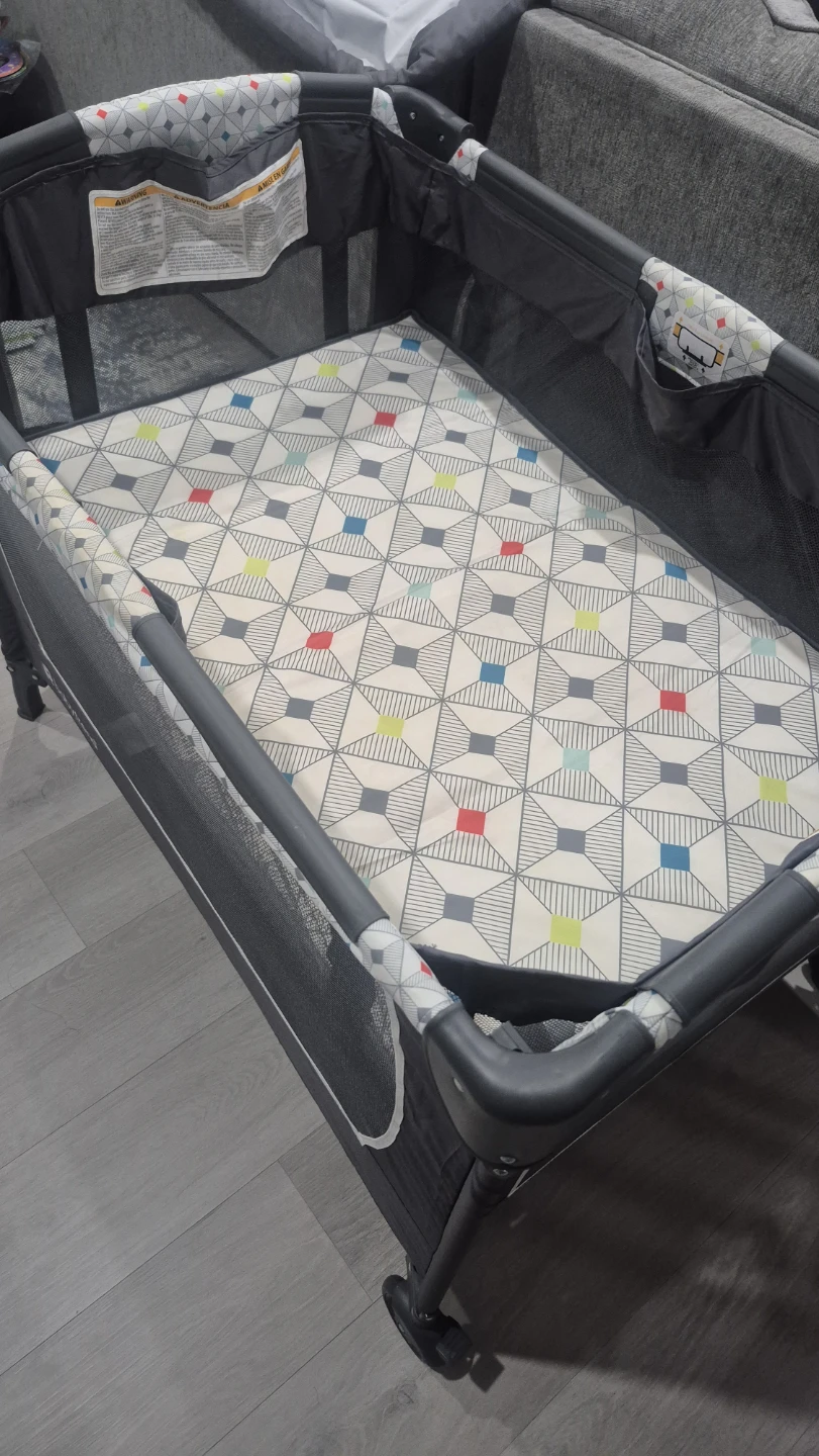 Baby playpen + Bassinet + Changing table - photo 5