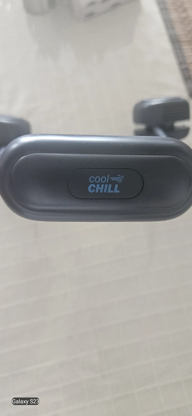 Cool Chill Wearable Neck Fan - photo 2