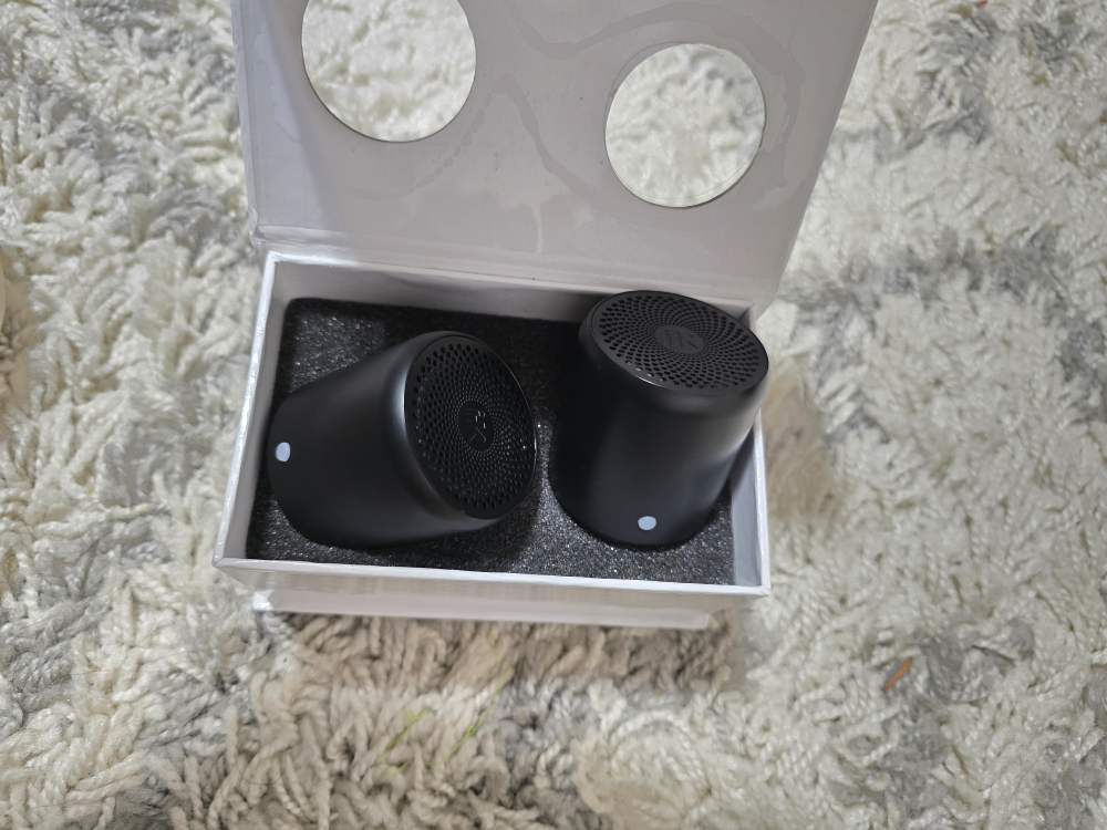 Tech Mini True Wireless Stereo Speakers - photo 3
