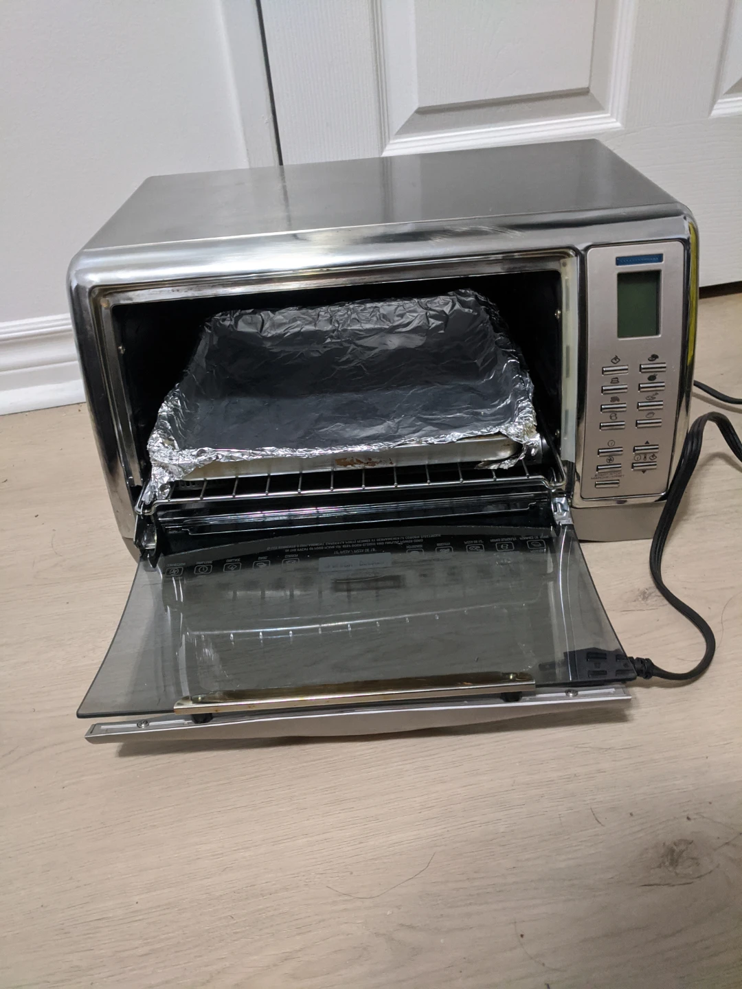 Black & Decker Stainless Steel Toaster Oven - photo 2