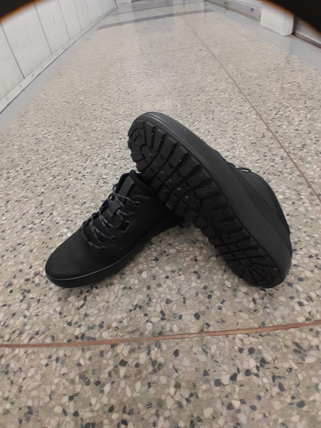 Black ECCO Sneakers Men's Size 10 - photo 3