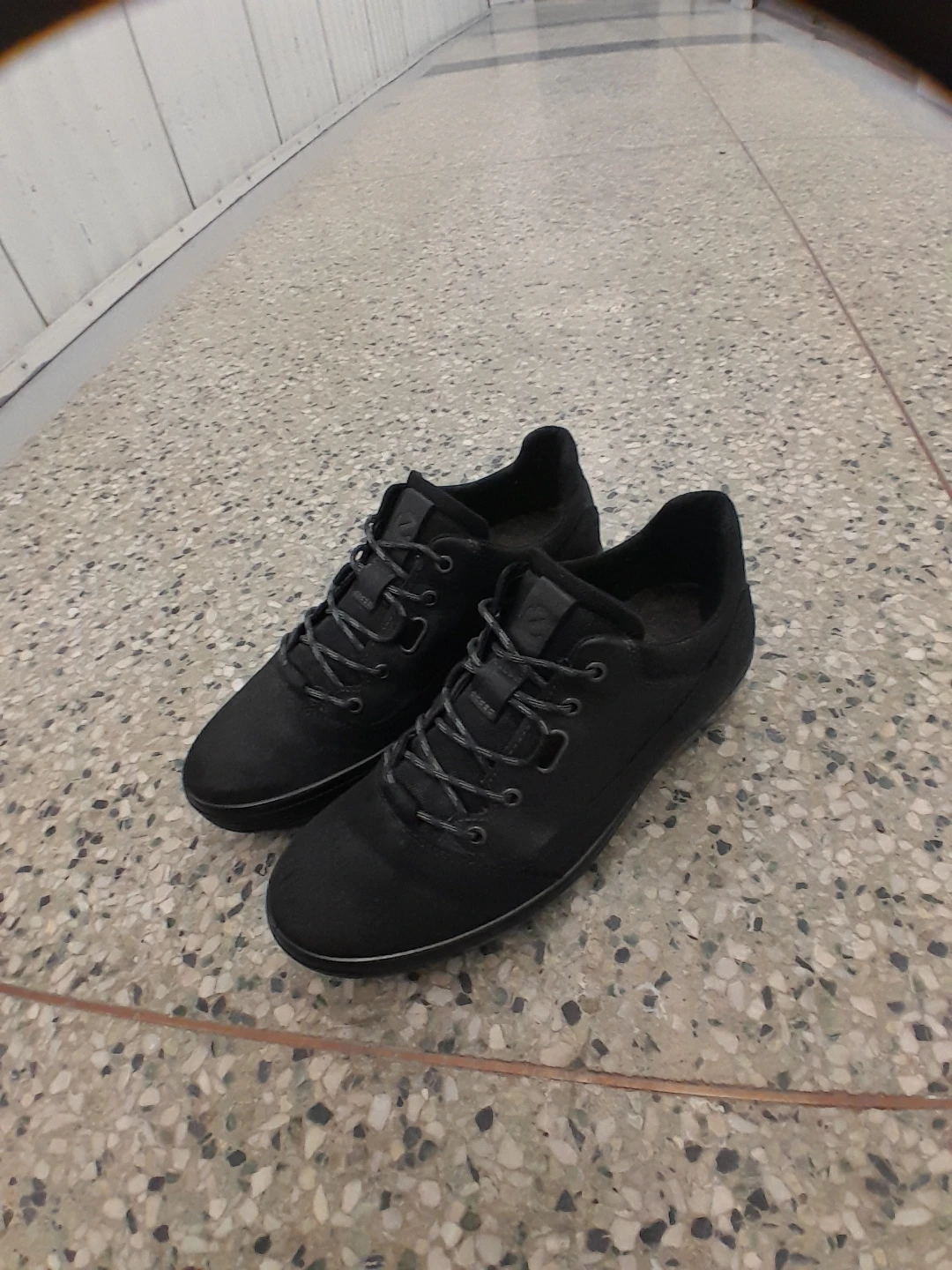 Black ECCO Sneakers Men's Size 10 - photo 4