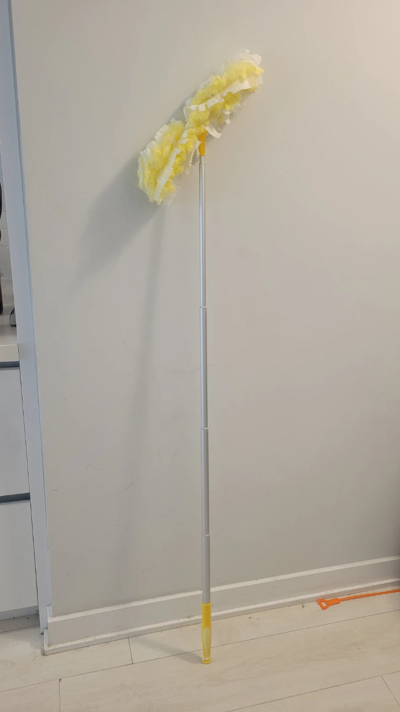 Swiffer Dusters Starter Kit with Extendable Handle - photo 2