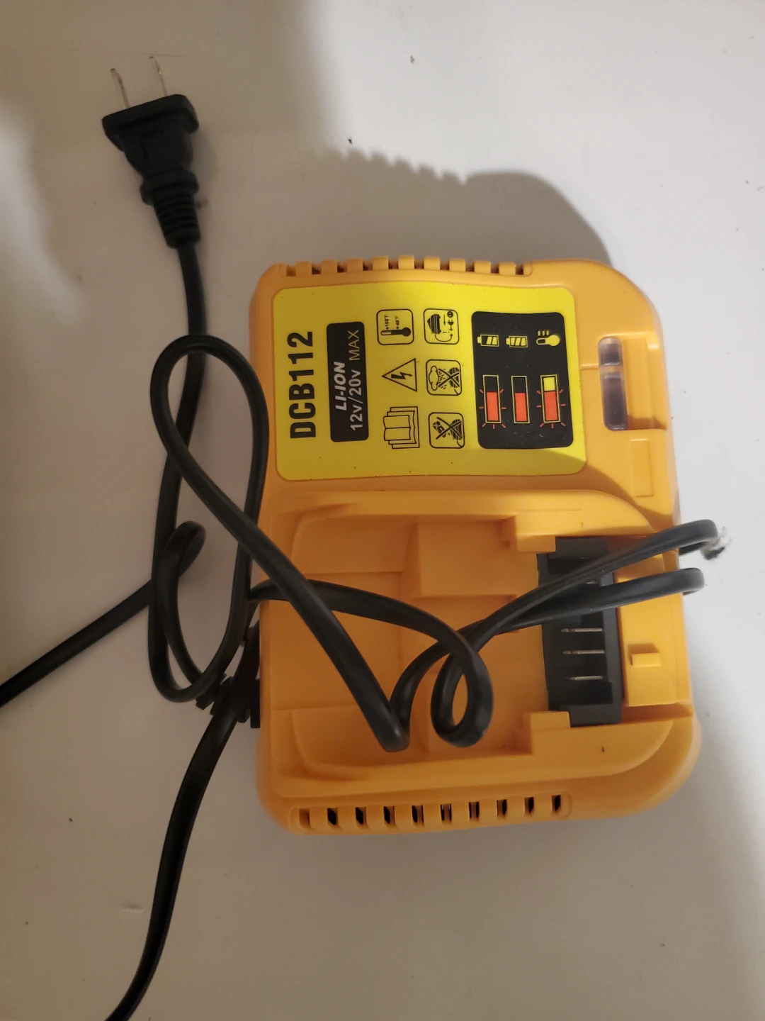DeWalt DCB112 Li-Ion Battery Charger 12V/20V MAX