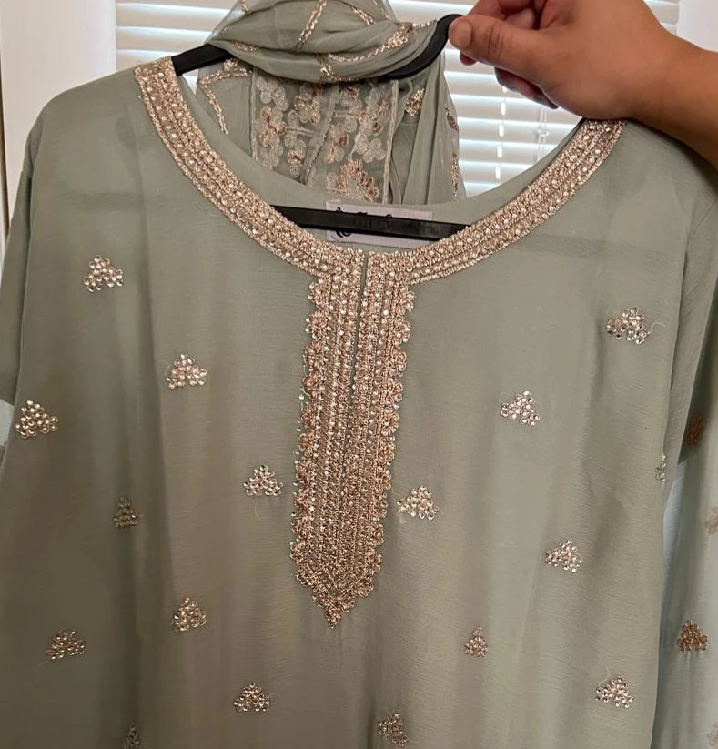 Beautiful mint green 4 pcs suit - photo 3