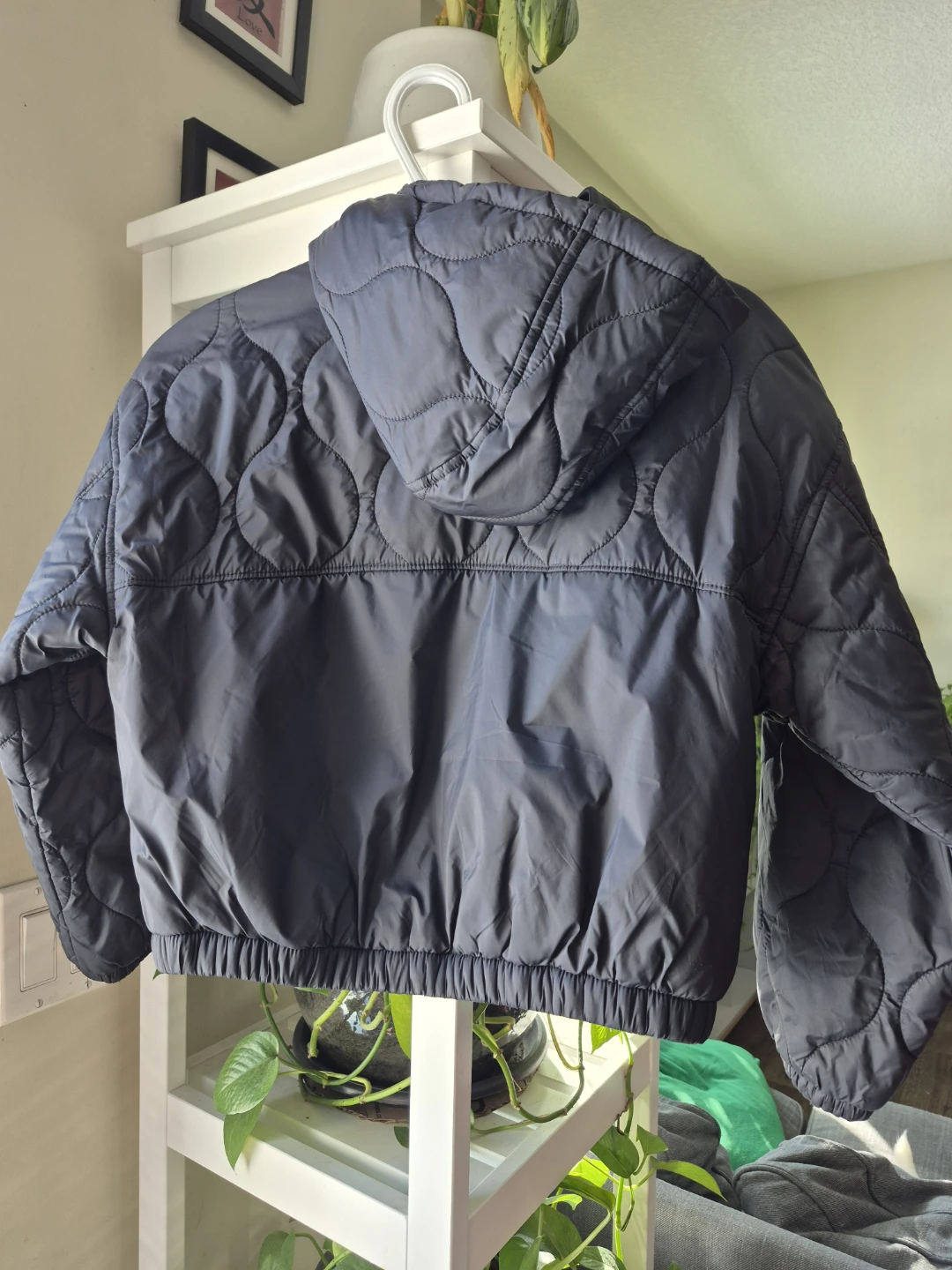 Old Navy Quilted Water-Resistant Hooded Jacket - Size L (10-12) - photo 2