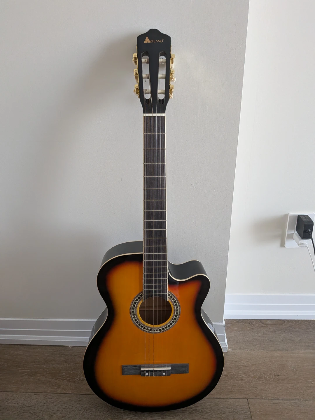 ATLANTIS Classical Guitar - photo 3
