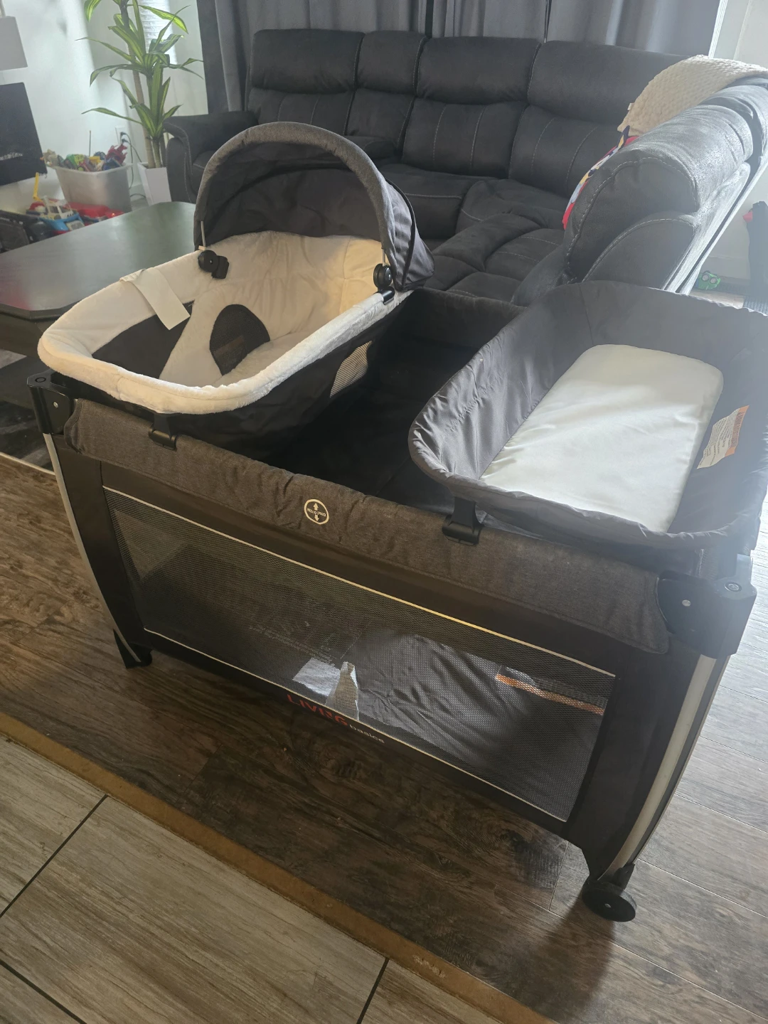Playpen 4 in 1 - photo 2