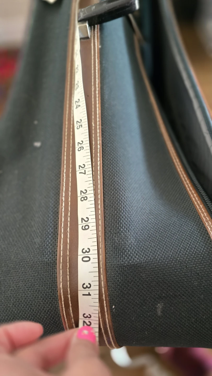 Vintage Green Suitcase - Approx 30 inches
