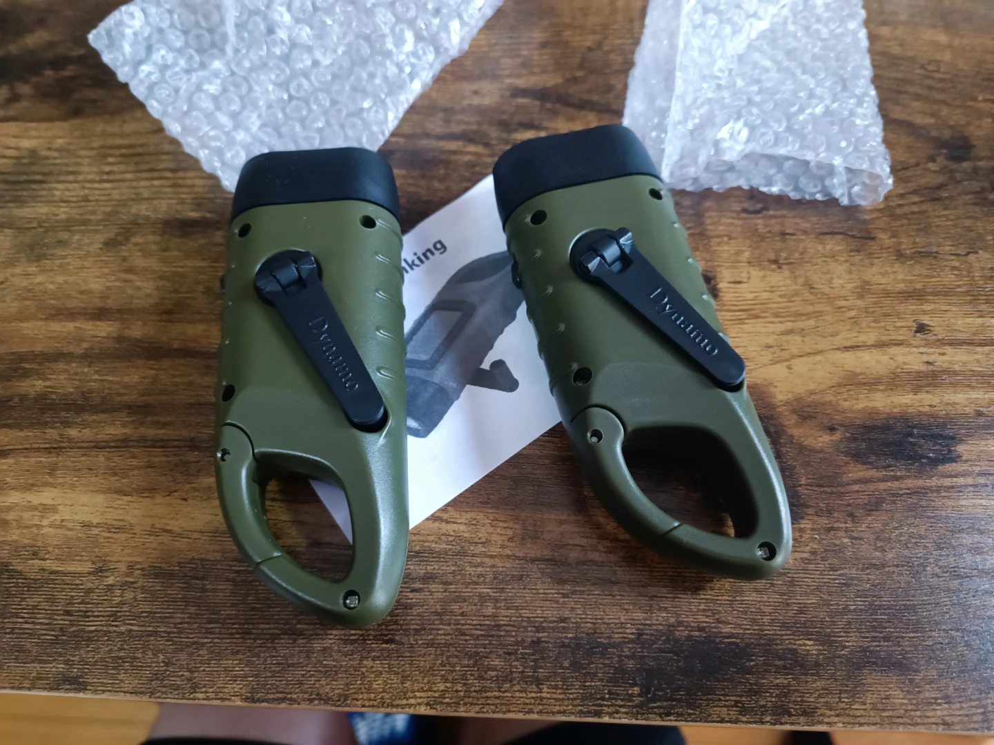 Mini Solar Cranking Flashlight with Carabiner Clip - photo 3