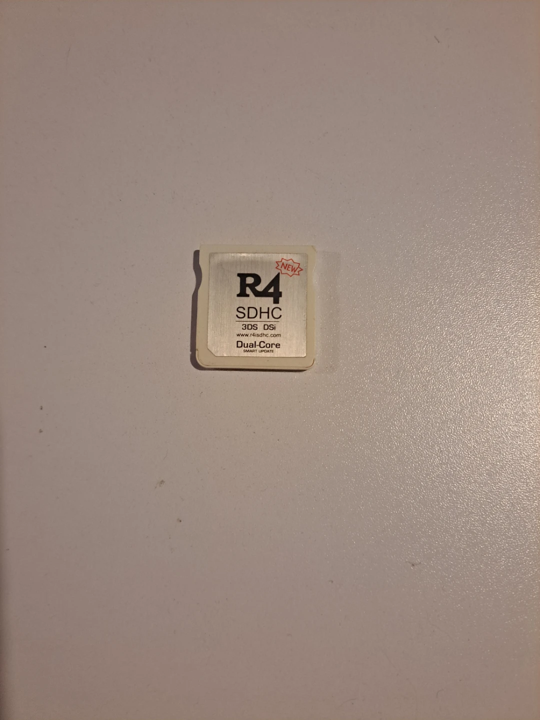 R4 SDHC Dual-Core Card