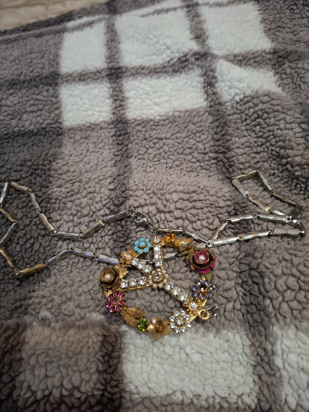 Decorative Peace Sign Necklace & Earrings Set🏆 - photo 3