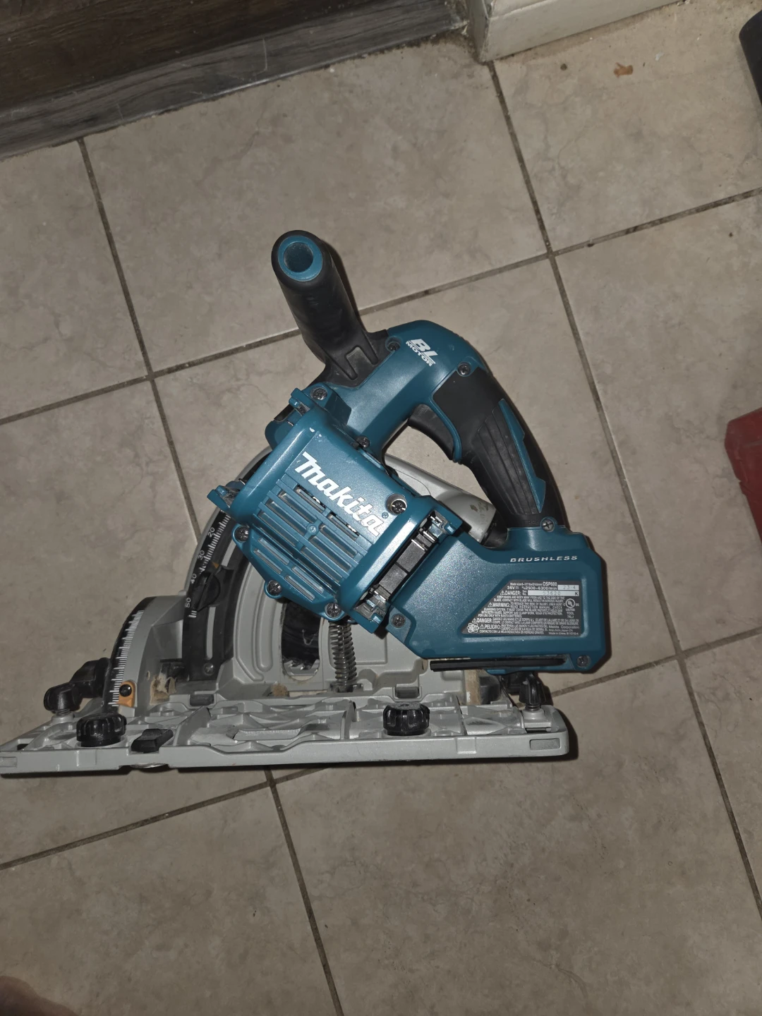 Makita Cordless Track Saw (Tool Only) - photo 3