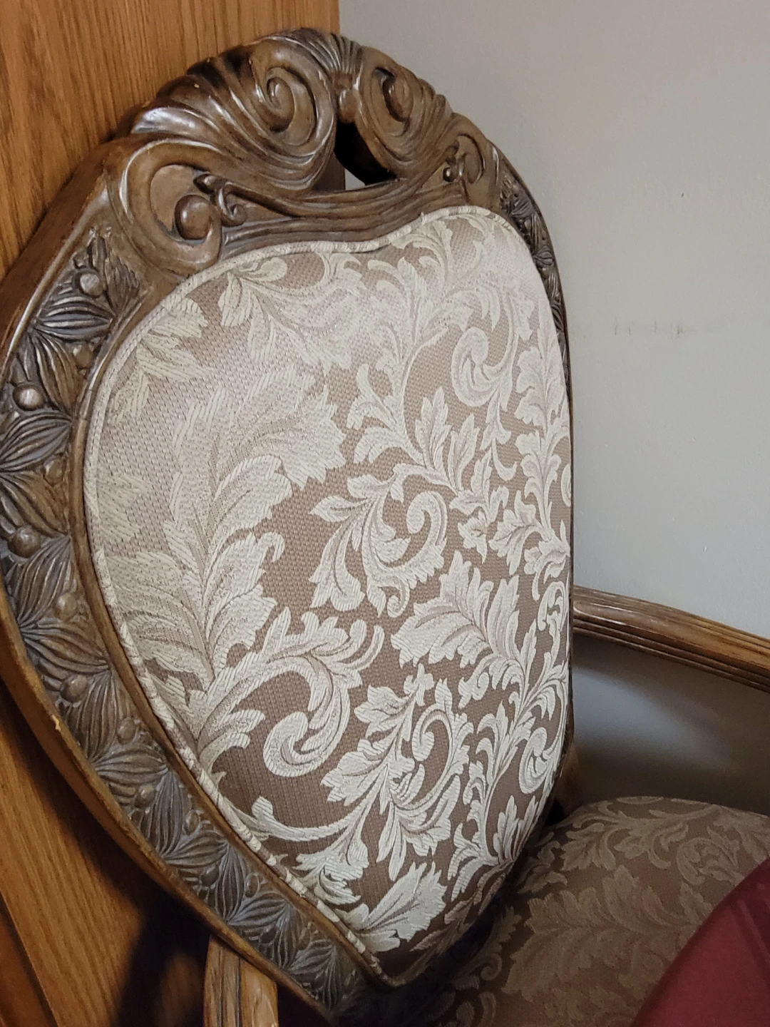 2 Arm dining chairs - photo 2