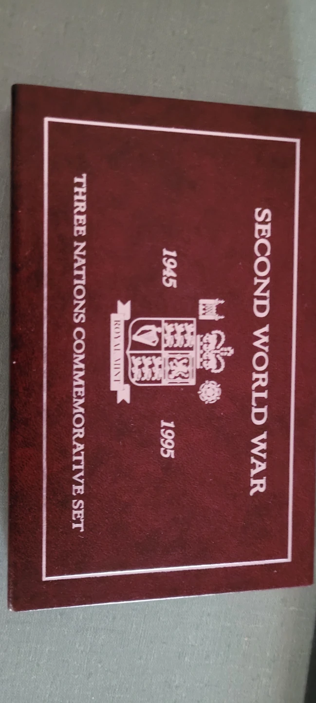 World War Commemorative Set - photo 2