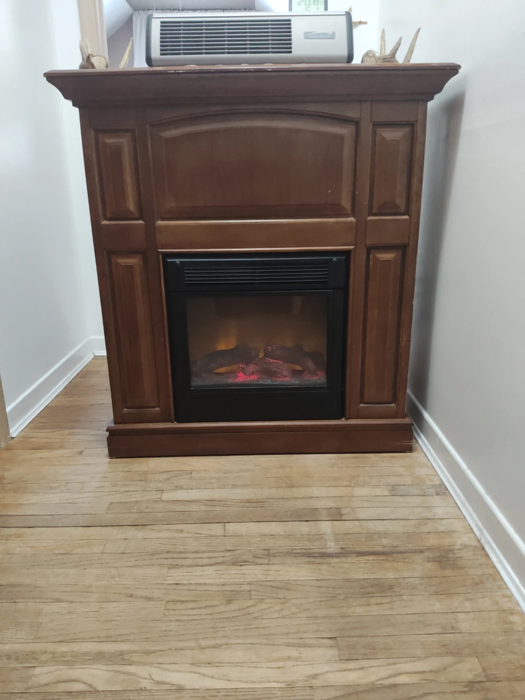 Electric Fireplace Unit - photo 2