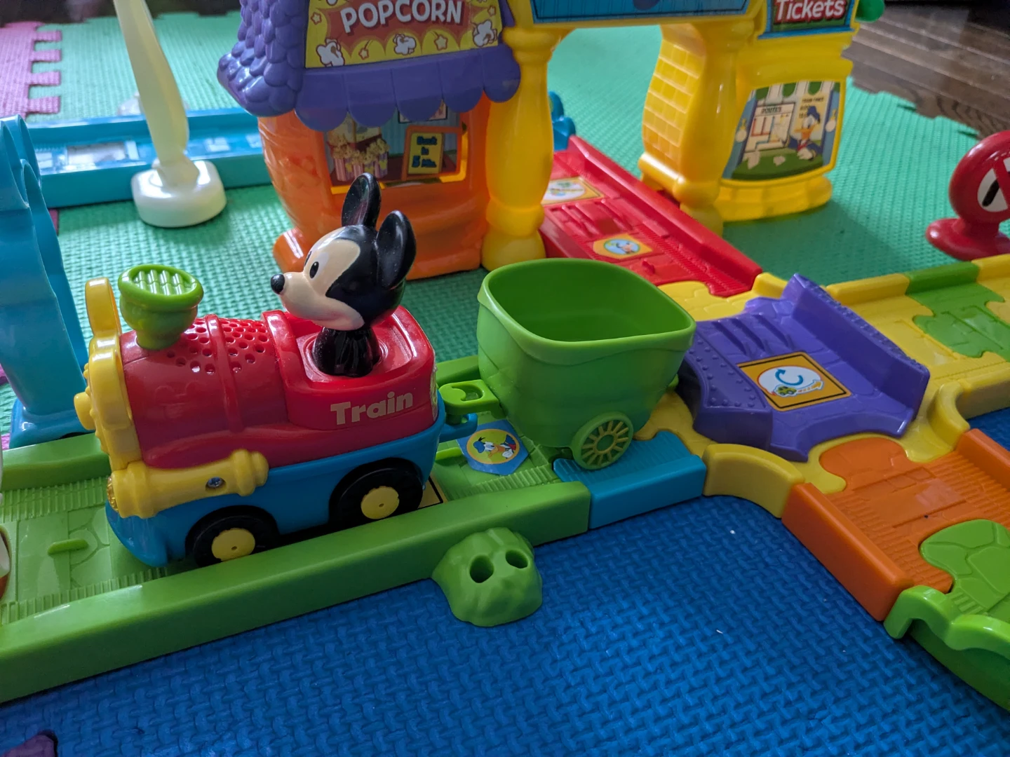 VTech Go! Go! Smart Wheels Mickey  Choo-Choo Express Train - photo 2