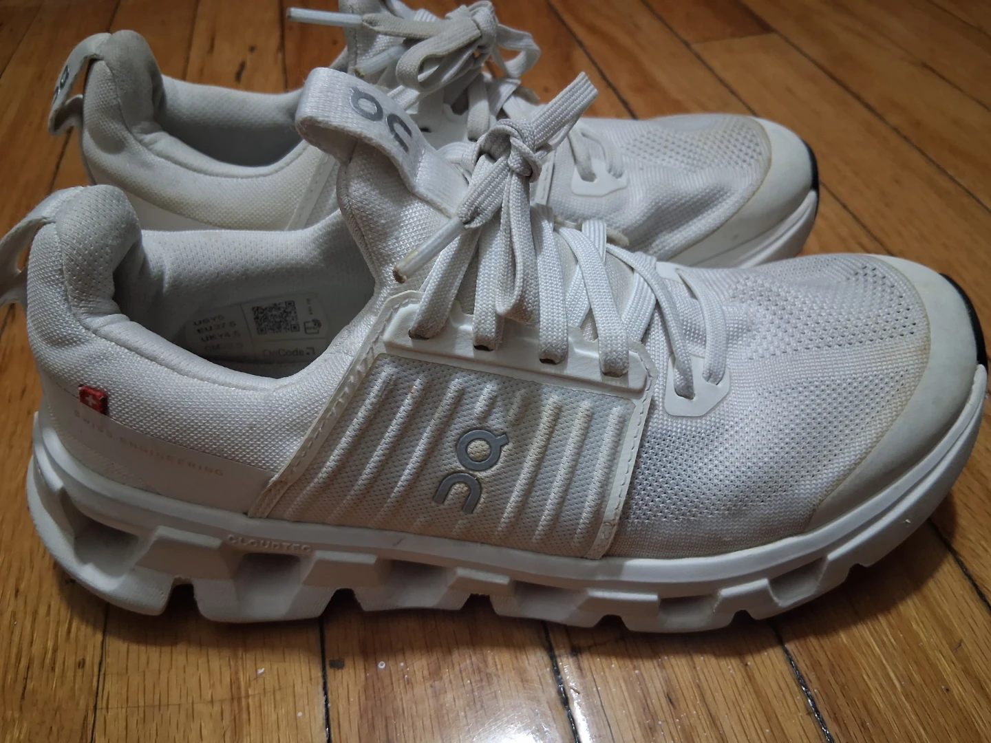 ON Cloud Running Shoes White
