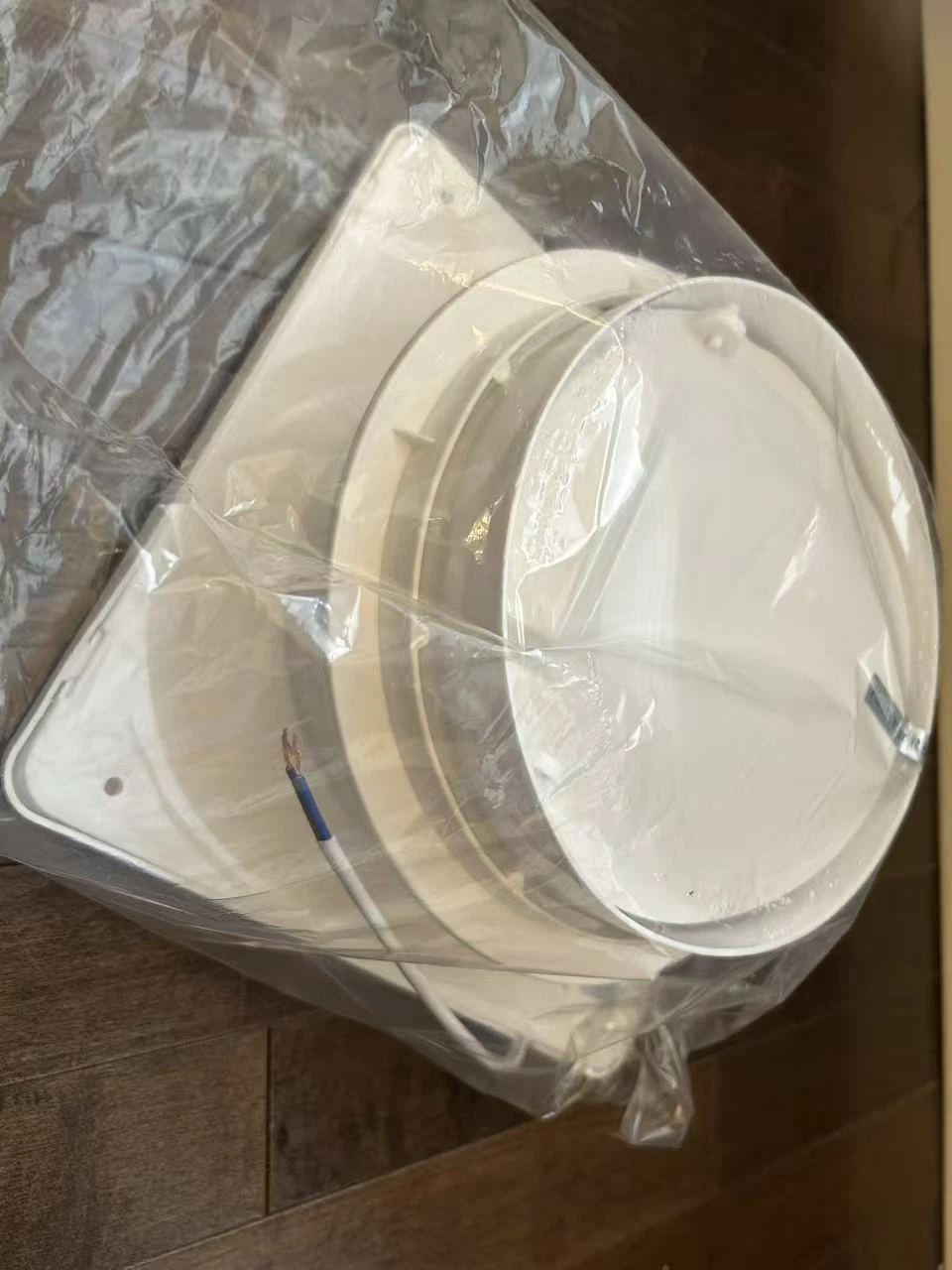 8-inch White Ventilation Fan - photo 3
