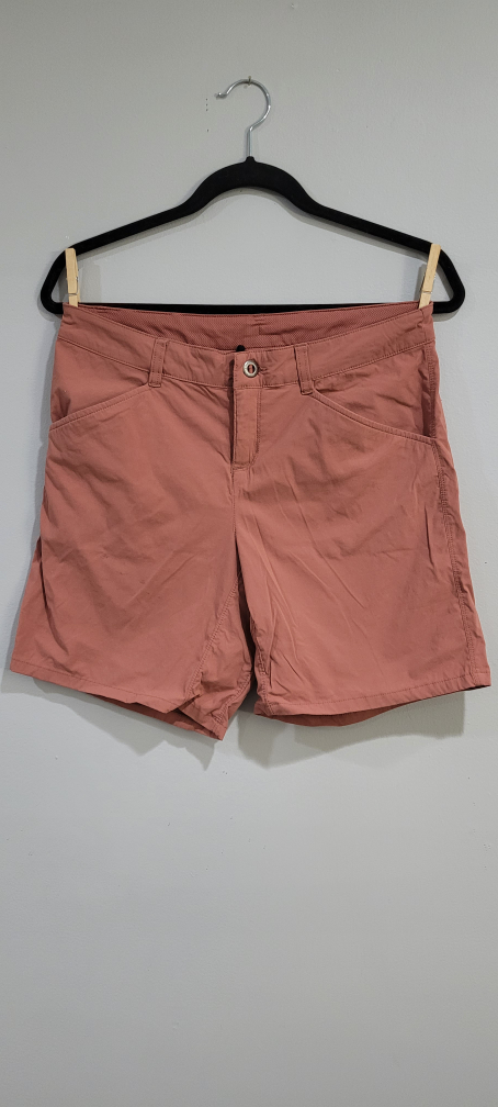 Patagonia Women's Size 4 Shorts - Rose Colour