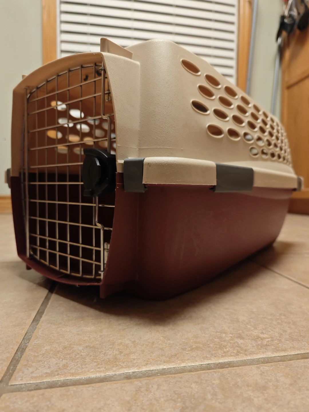 Petmate Kennel Cab Pet Carrier
