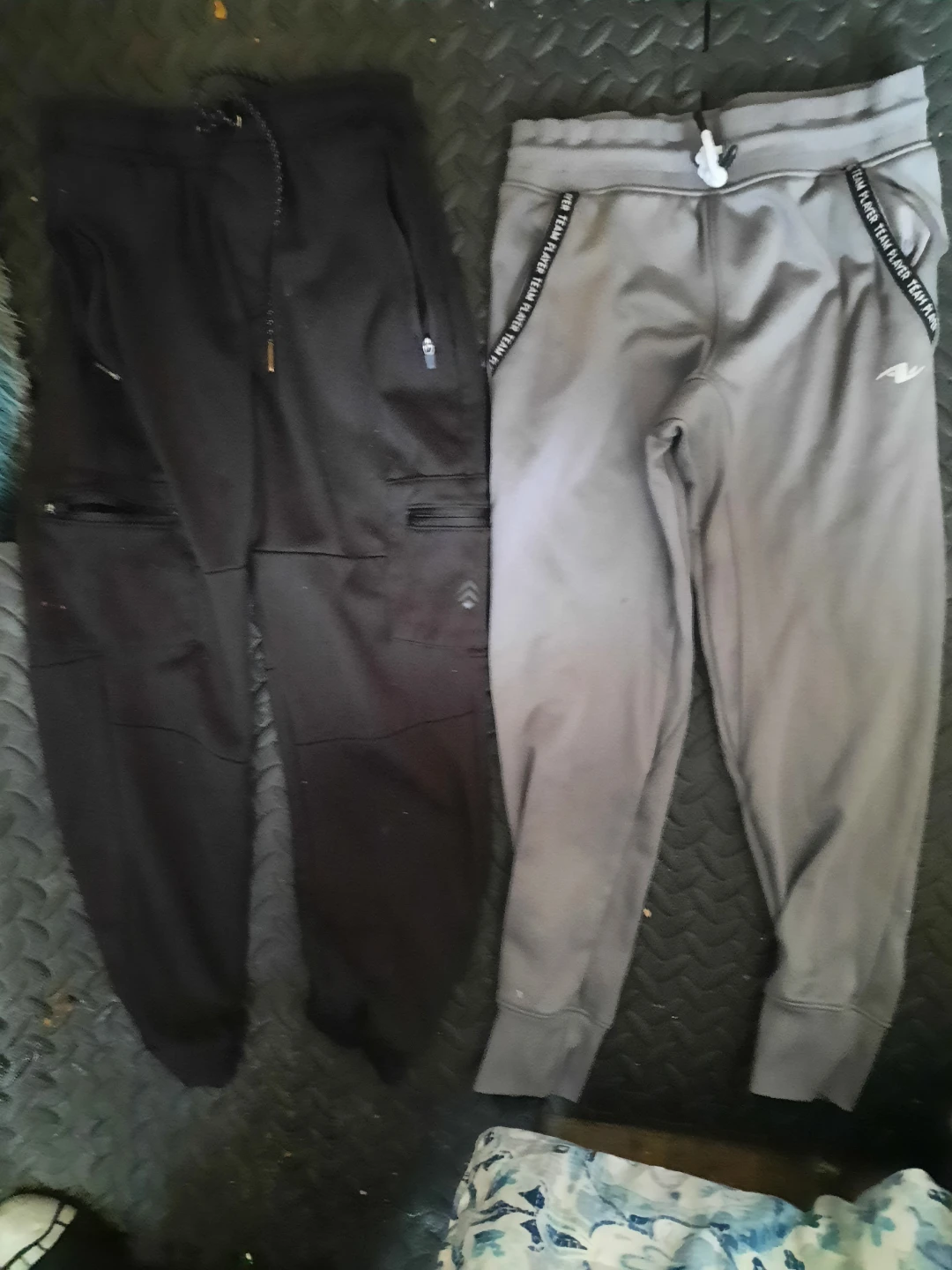 2 Pairs Joggers - Black and Grey
