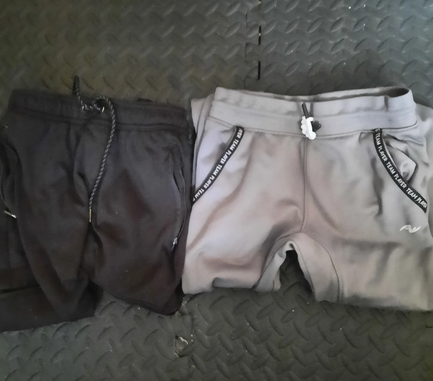 2 Pairs Joggers - Black and Grey - photo 2