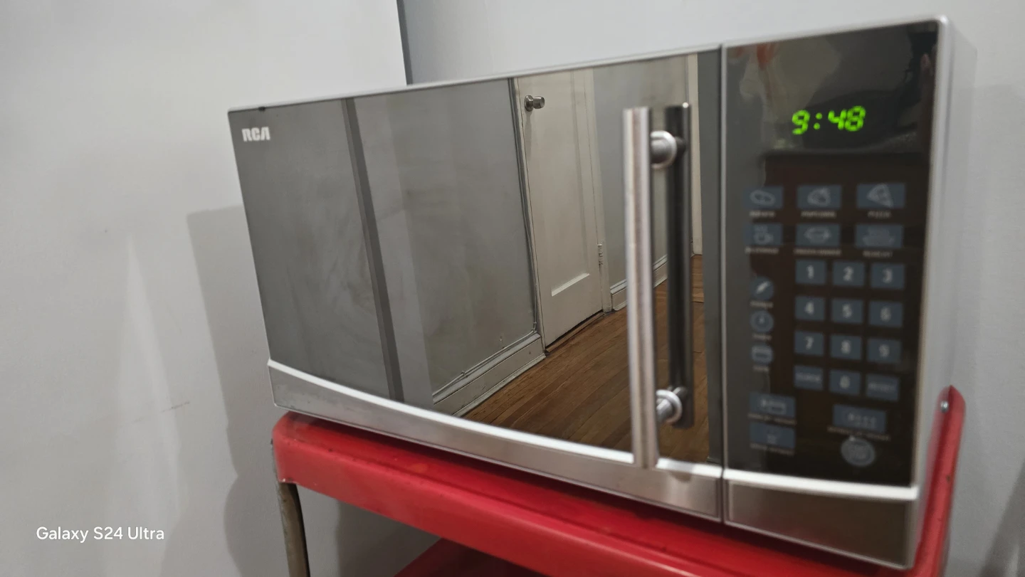 RCA Microwave