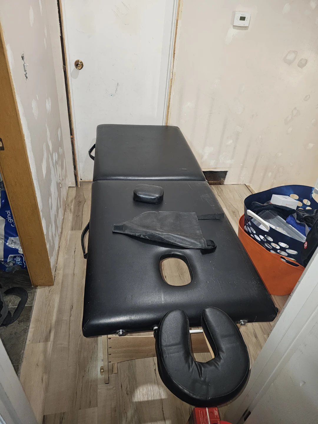 Black Portable Massage Table Case - photo 2