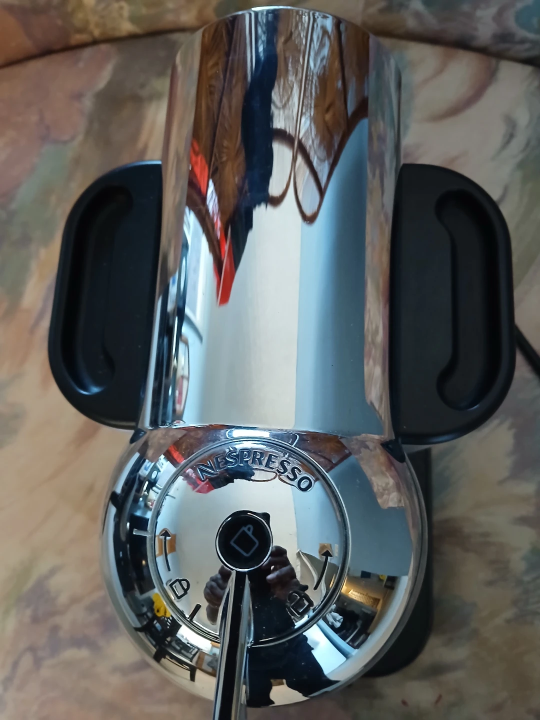 Nespresso Vertuo Coffee Machine - photo 2