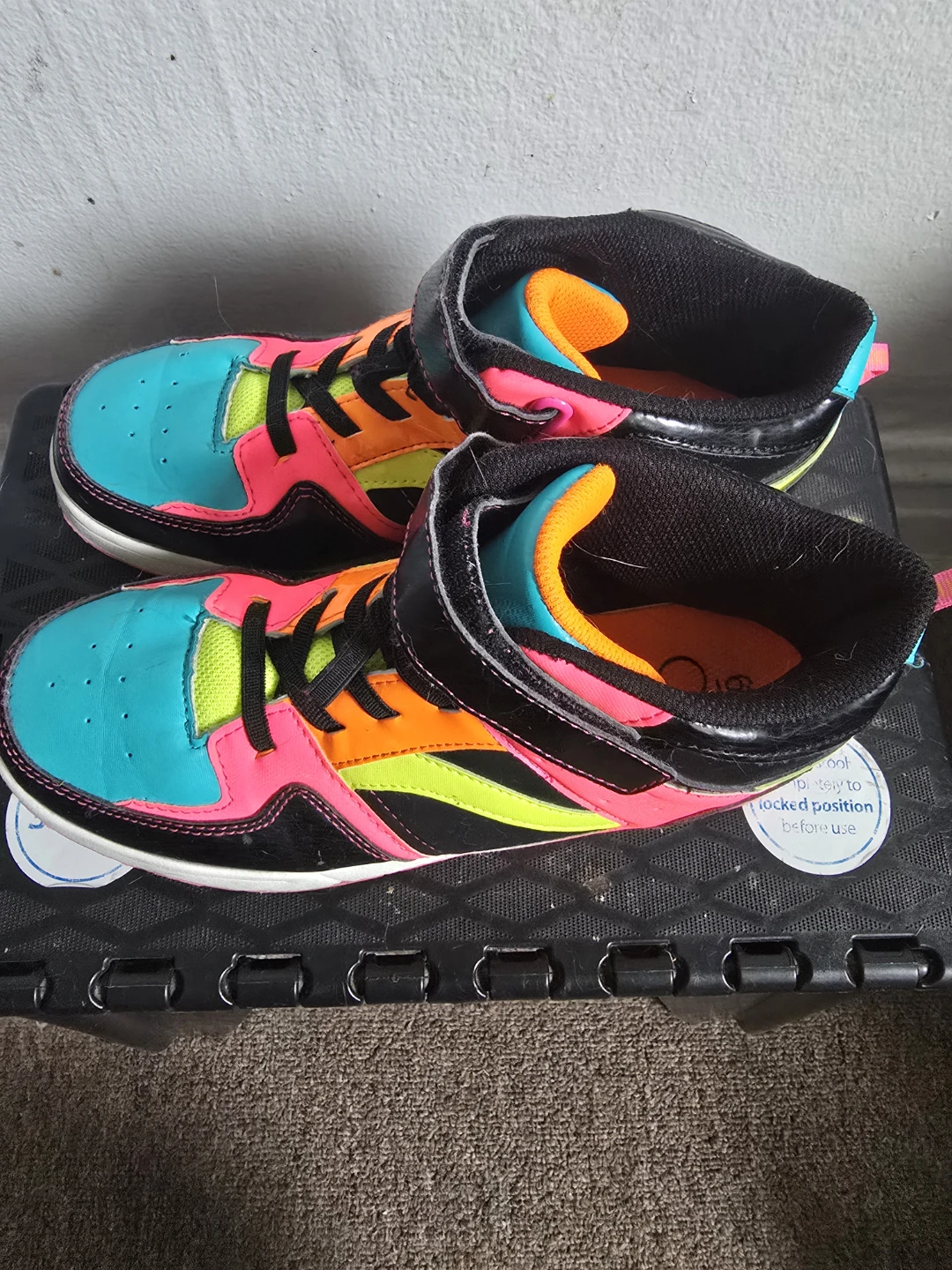 Ocean Pacific Hi-Top Sneakers Size 6 - photo 4