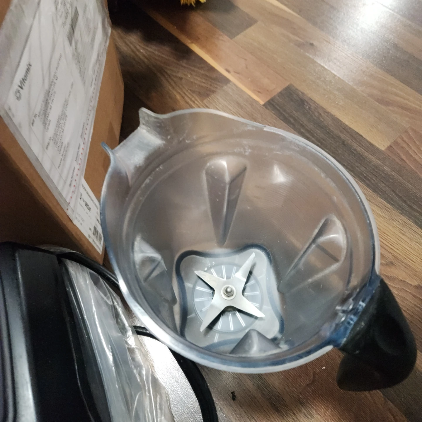 Moving Sale (Vitamix Blender with Container and Tamper) - photo 2