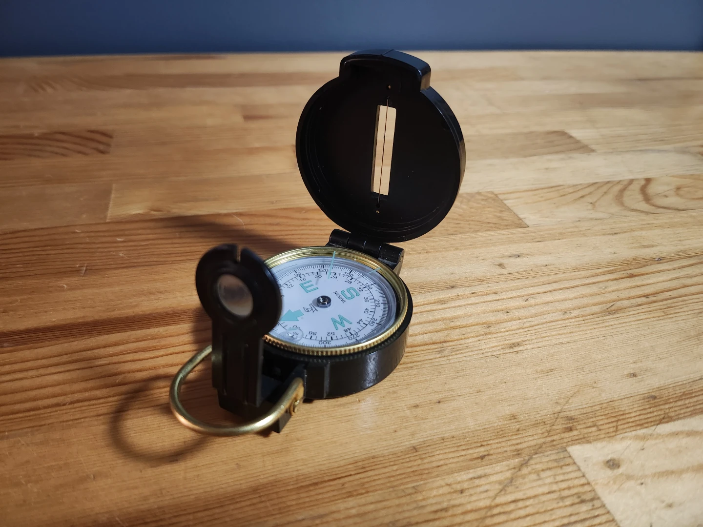 Classic Engineer Lensatic Compass - photo 3
