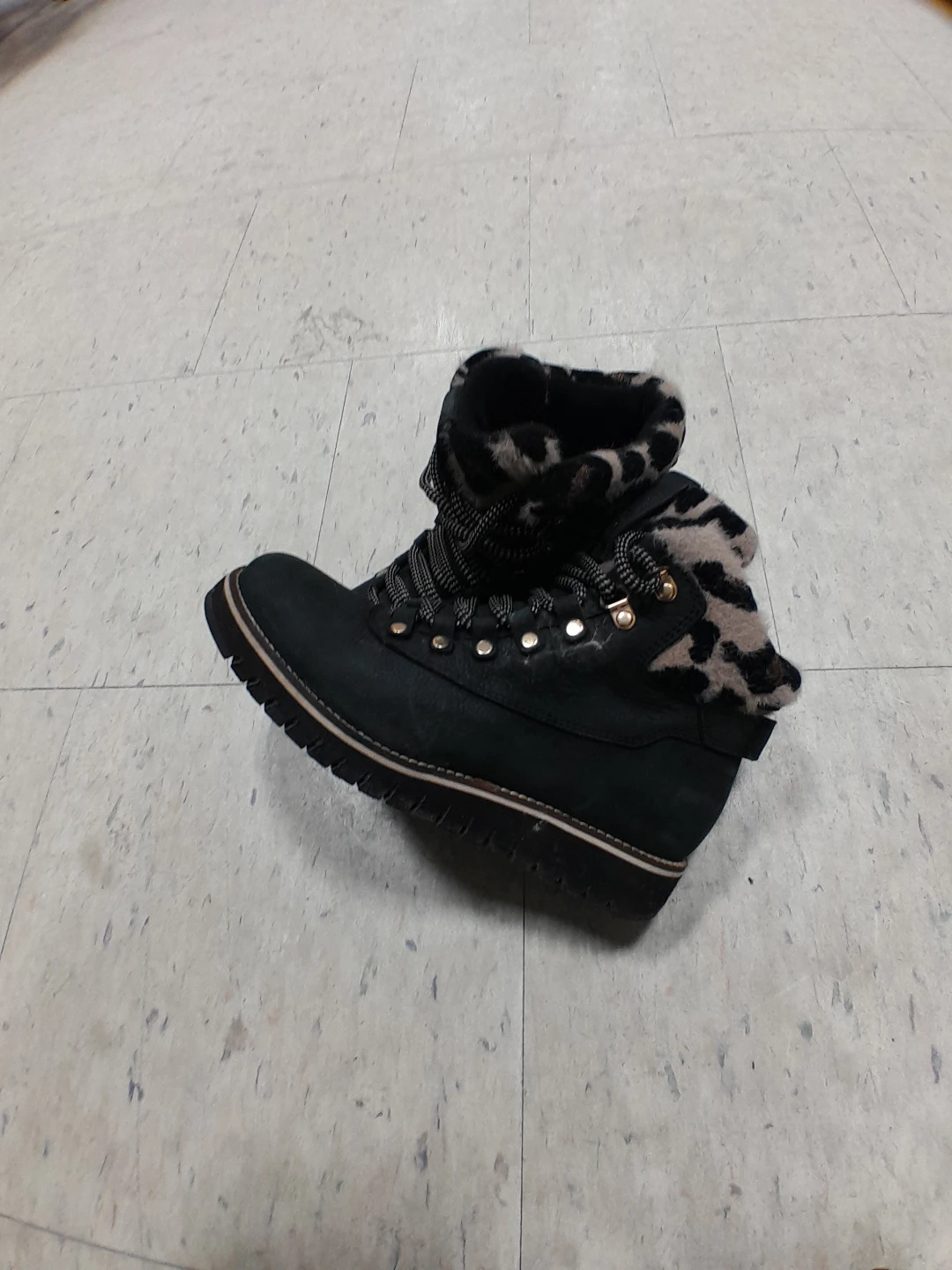 Black Lace-Up Ankle Boots with Leopard Print Cole Haan 6