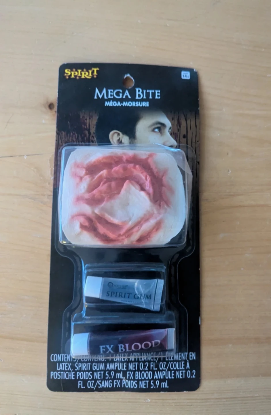 Spirit Mega Bite Halloween FX Makeup Kit