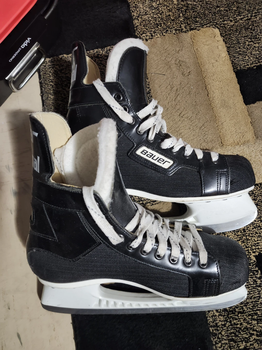 Bauer Hockey Skates 8.5