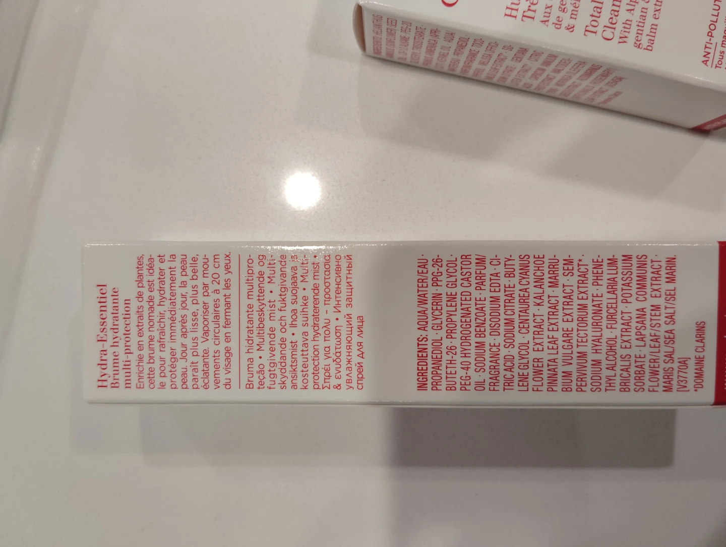Clarins Paris Travel-Sized Hydration & Cleansing Trio - photo 3